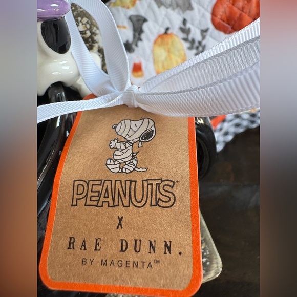 Peanuts Black Mug with Snoopy and Purple Hat - Picture 2 of 3